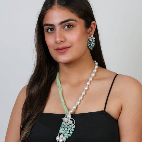 Frosted Mint Pendant Set
