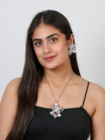 Winged Pendant Set