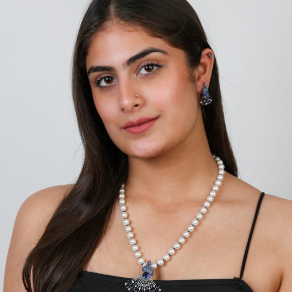 Peacock Pearl Pendant Set