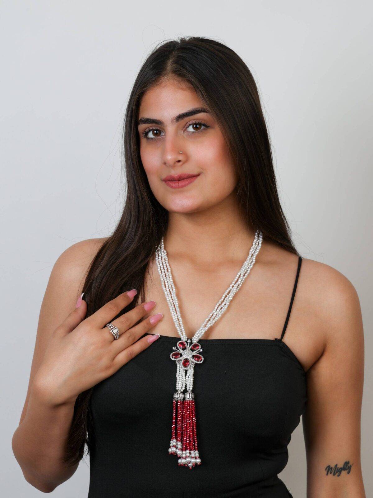 Floral Pearl Necklace